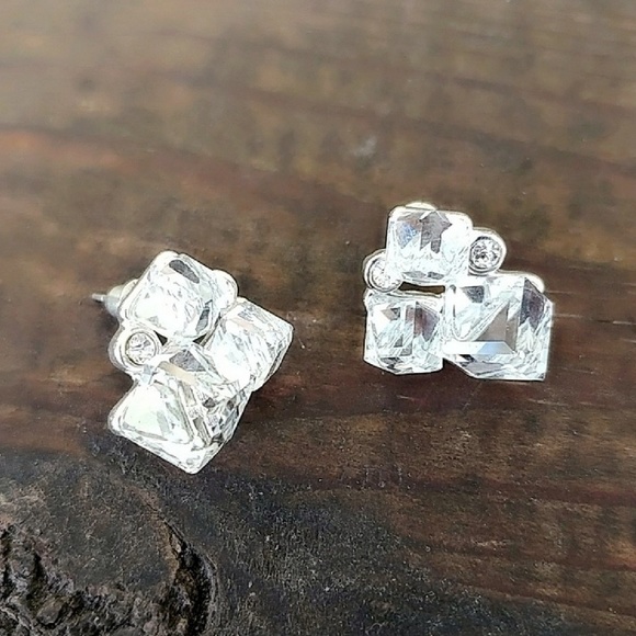 Alquimia Jewelry - PRINCESA DIAMOND STYLE STUD EARRINGS